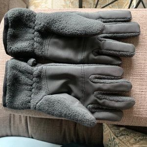 L.L.Bean kids gloves